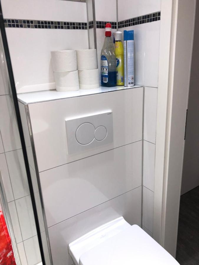 Oezkurt-1 Apartment Friedrichshafen Ngoại thất bức ảnh