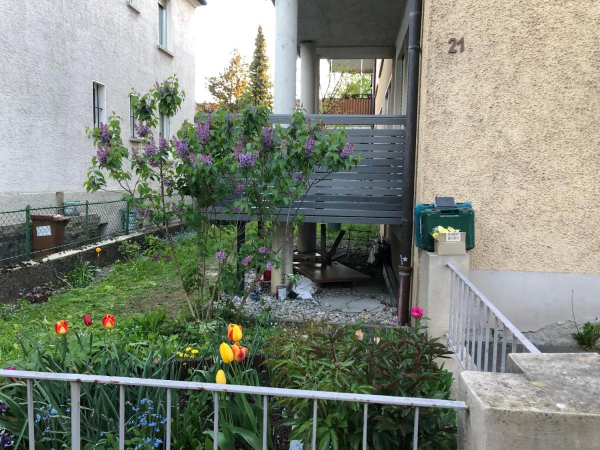 Oezkurt-1 Apartment Friedrichshafen Ngoại thất bức ảnh