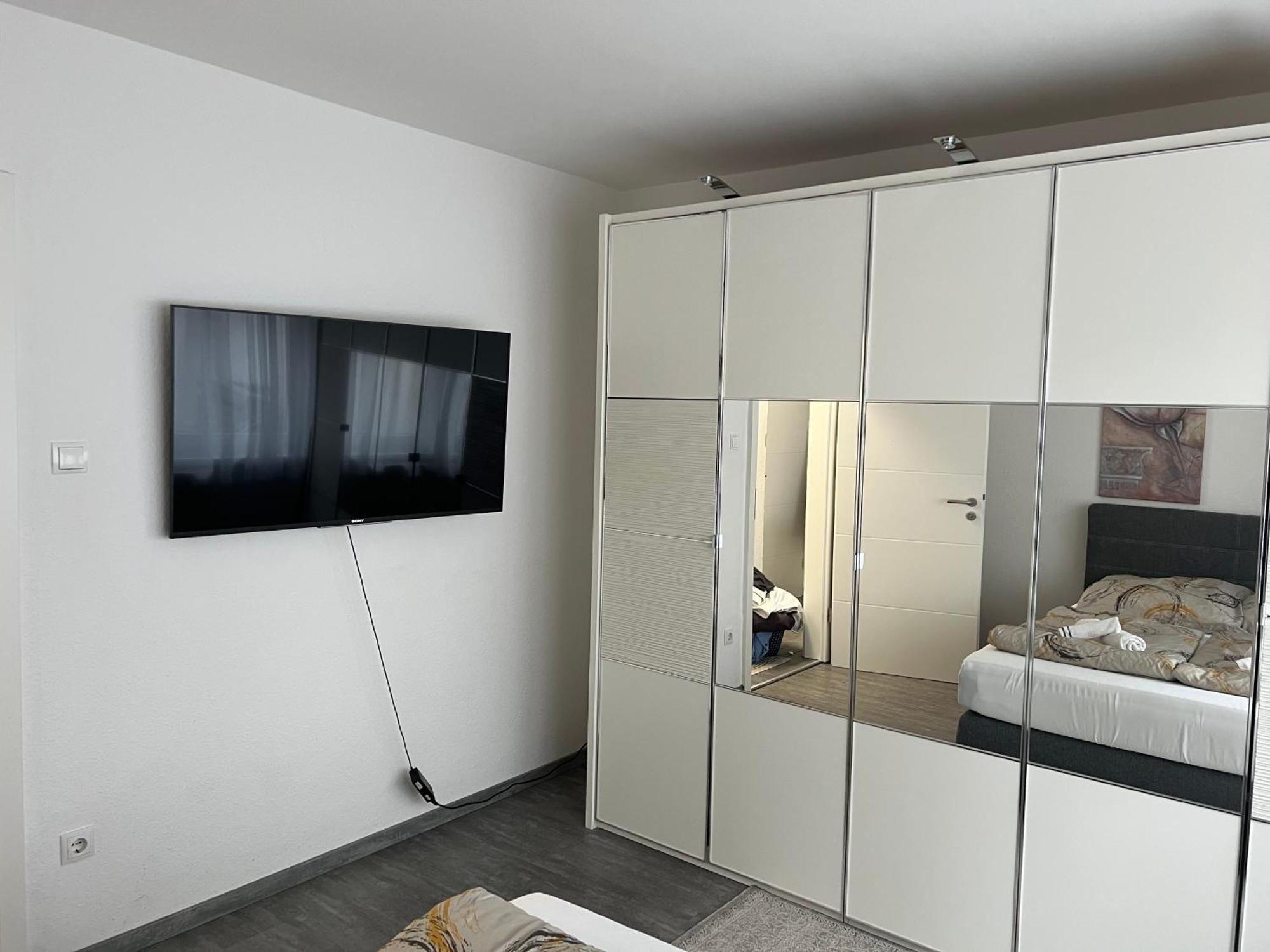 Oezkurt-1 Apartment Friedrichshafen Ngoại thất bức ảnh